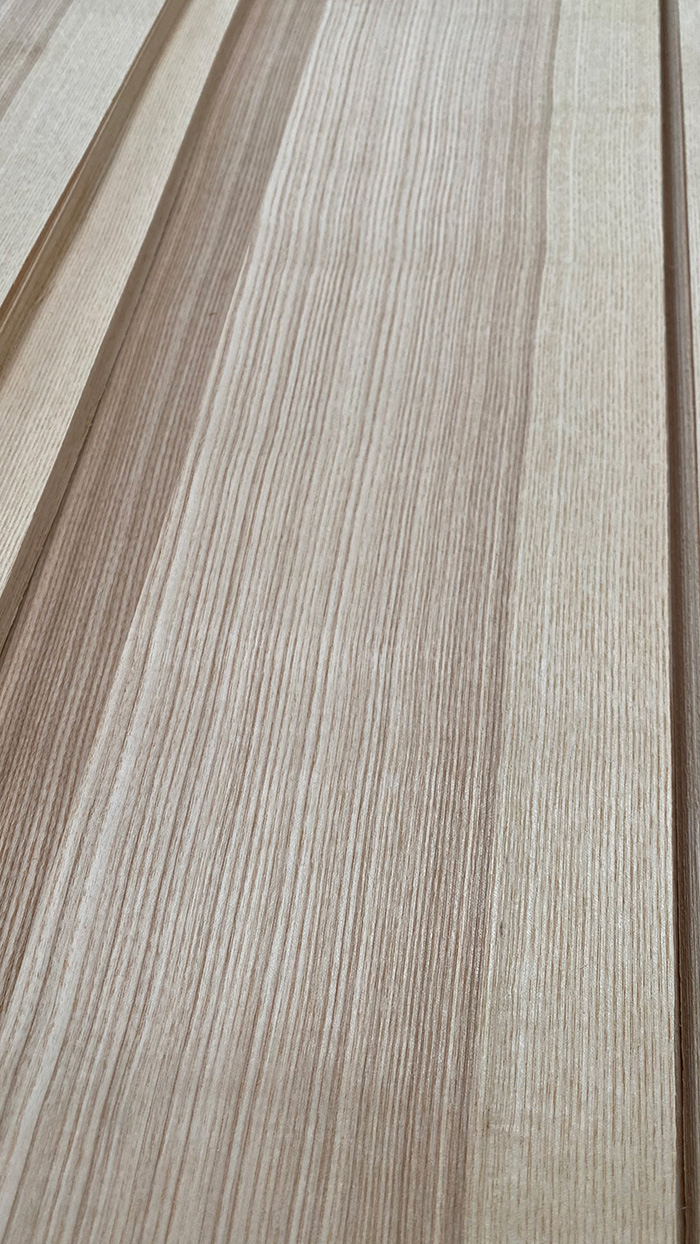 Chapa de madera natural de fresno - Fresno Olivato Mallado para ebanistería y carpintería