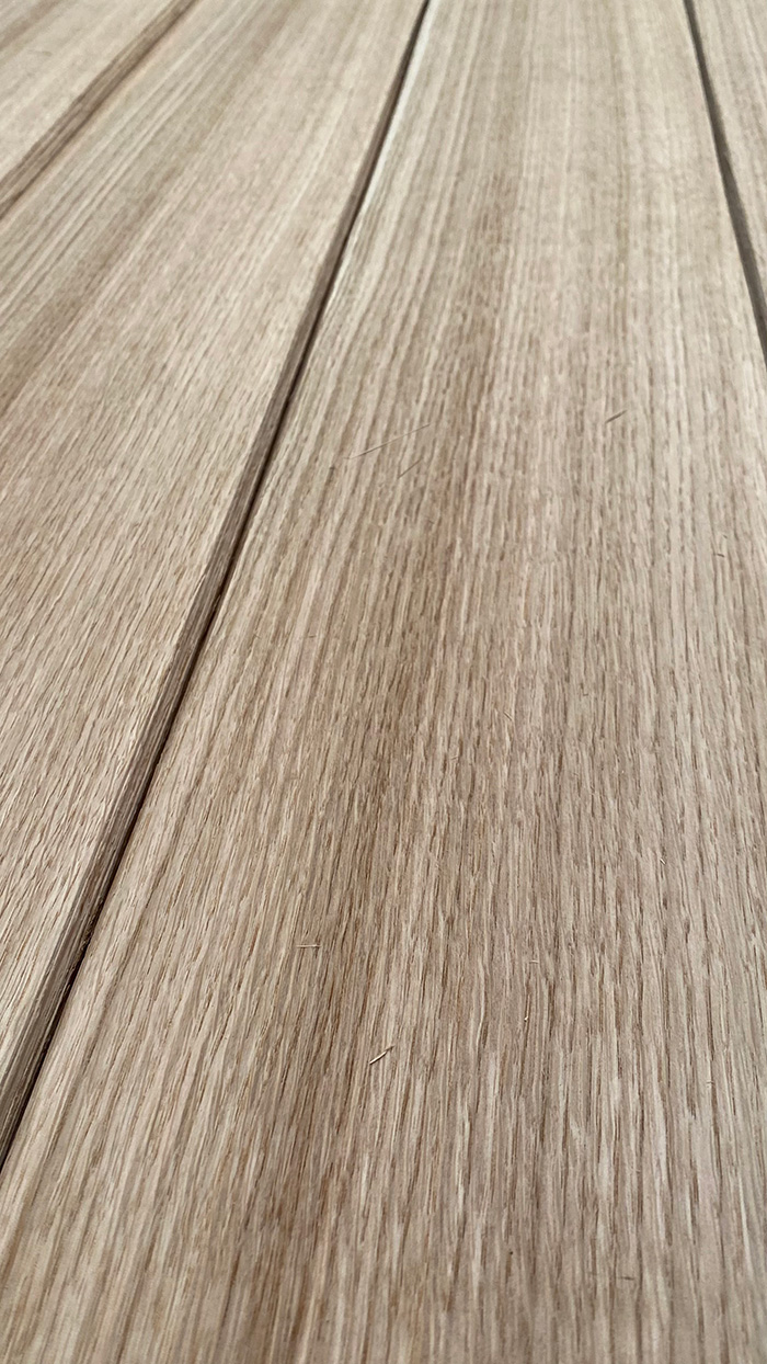 Chapa de madera natural de roble - Roble Europeo Mallado  para ebanistería y carpintería
